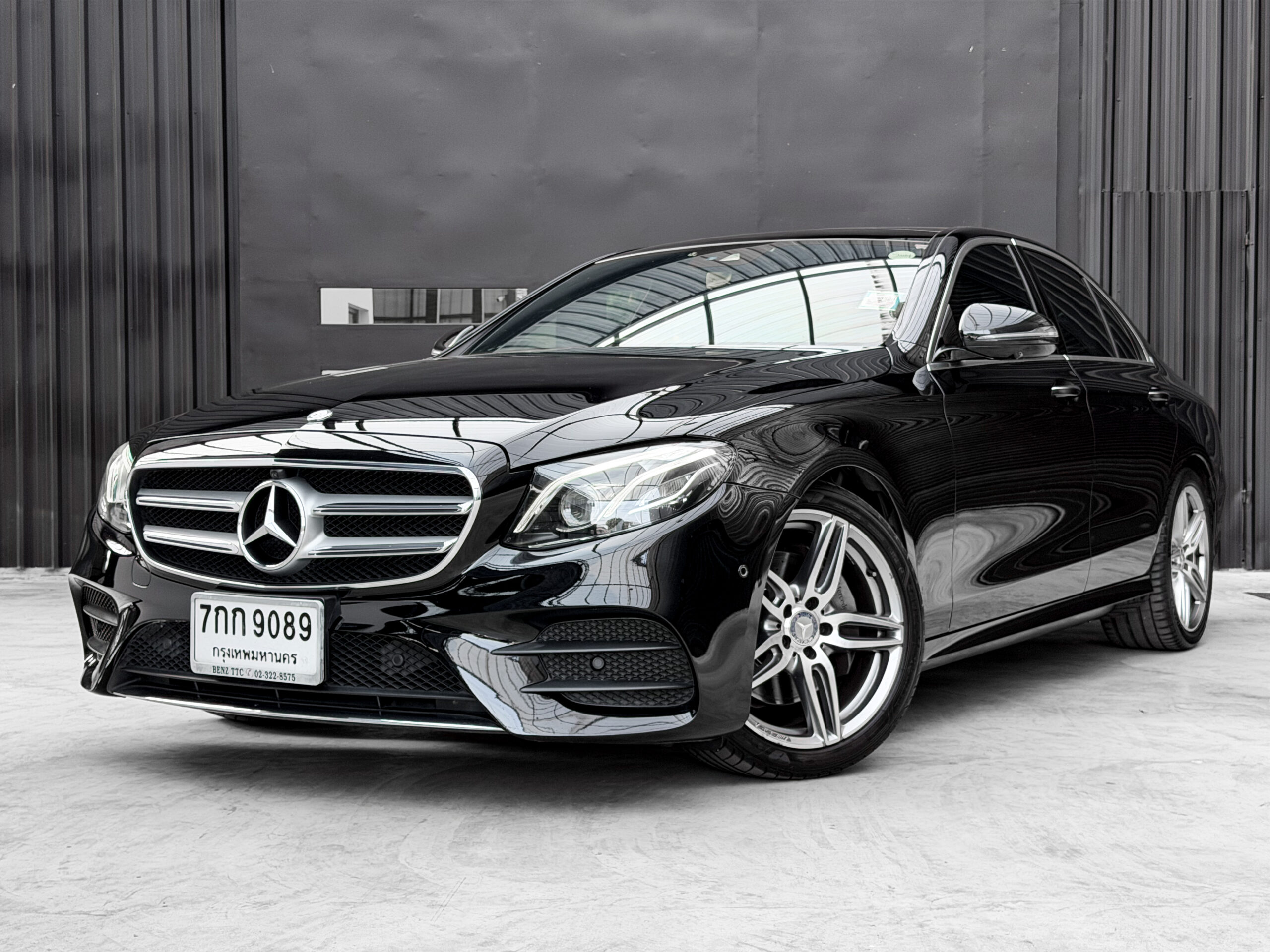 Mercedes-Benz E220d W213 AMG Dynamic 2016 เครื่องดีเซล ประกอบนอกทั้งคัน (CBU) วิ่ง 106,xxx km