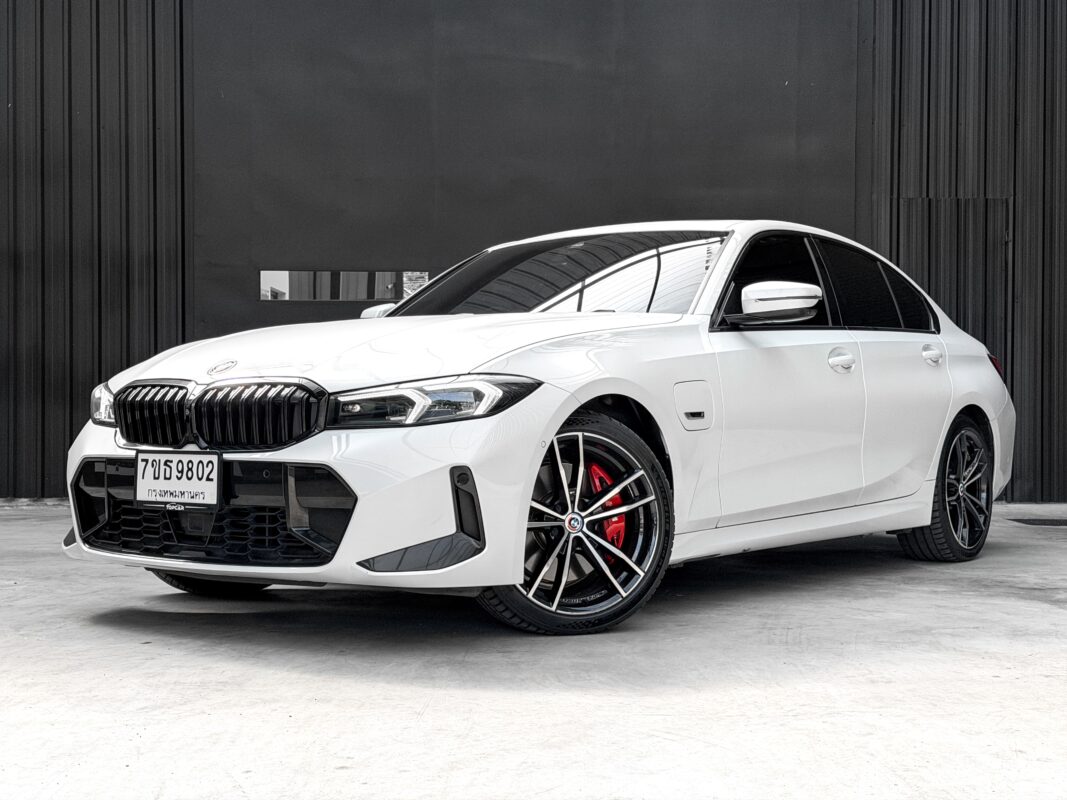 BMW 330e M Sport LCI