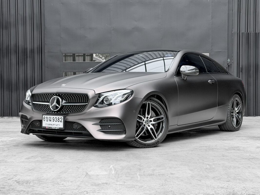 Mercedes Benz E200 Coupe AMG Dynamic